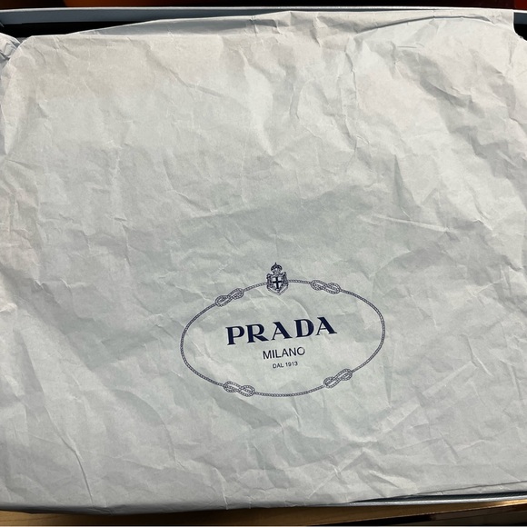 🔻SOLD🔺Authentic Brand New Prada Oxford Women’s 40.5 Shoes - Picture 6 of 8